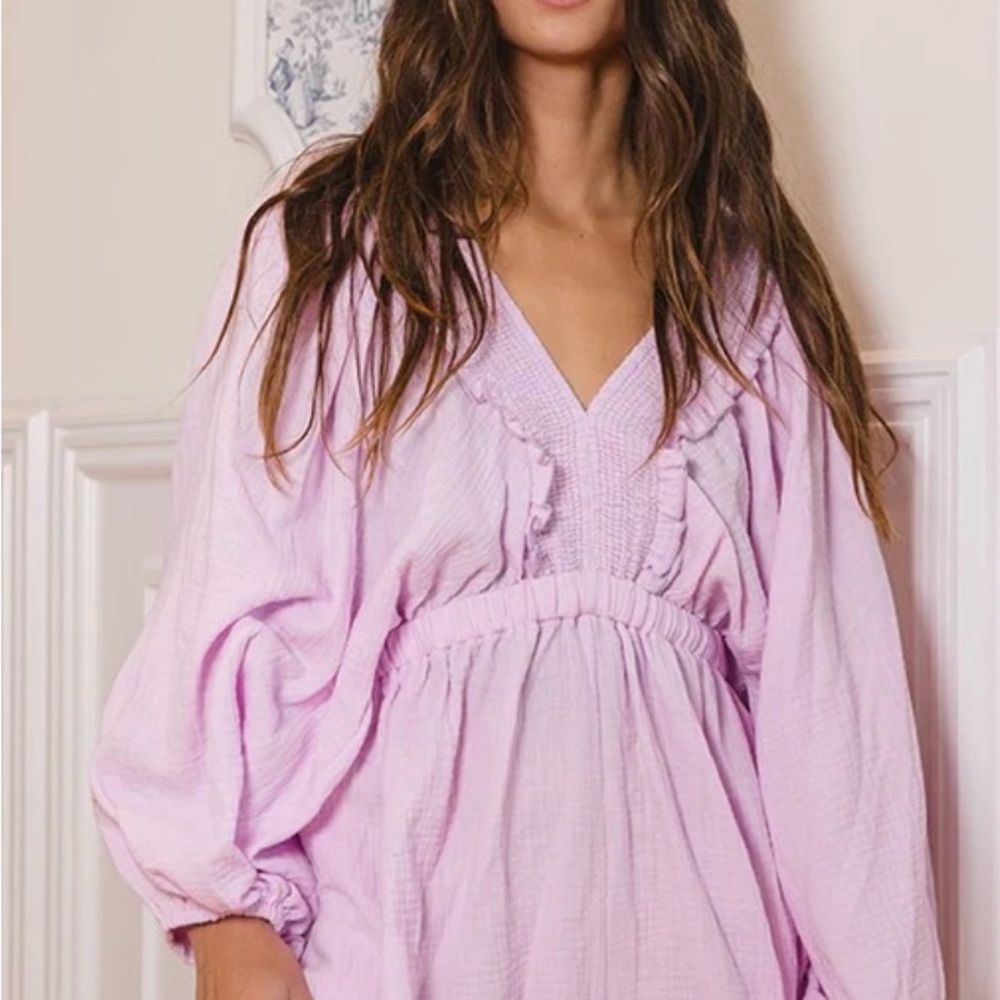 BUCKET LIST SMOCKED V-NECK RUFFLED WOVEN ROMPER LILAC